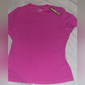 KIM KARDASHIAN - SKIMS - FITS EVERBODY T-SHIRT. NEON ORCHID SIZE LARGE. SOLD OUT